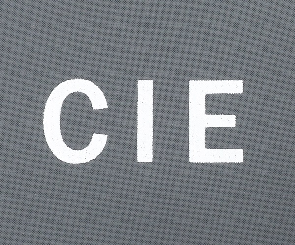 �����٤�Υ٥�ƥ��ա� CIE ���� ����å�3 �Х��ե饤�����å��� M �ʥ��顼���ͥ��ӡ����졼�� 032077