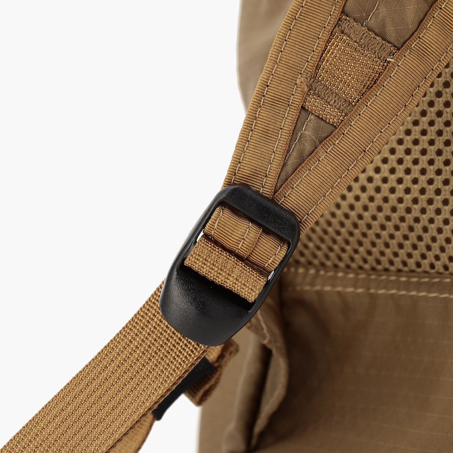 �����٤�Υ٥�ƥ��աۥ֥꡼�ե��� BRIEFING �ѥå��֥�ǥ��ѥå� PACKABLE DAY PACK RC �ʥ��顼�����衼�ơ� BRA253P28