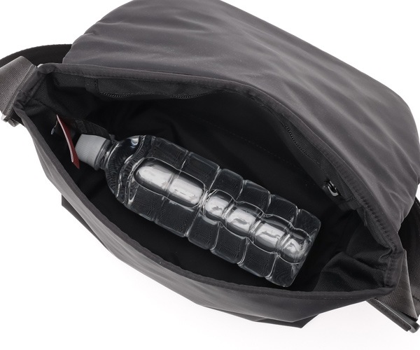 �����٤�Υ٥�ƥ��ա� Manhattan Portage BLACK LABEL �ޥ�ϥå���ݡ��ơ��� �֥�å��졼�٥� ��å��󥸥㡼�Хå� �ʥ��顼���֥�å��� MP2600LTWLBL-TB 