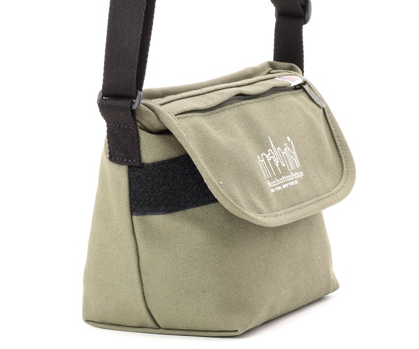 �����٤�Υ٥�ƥ��ա�Manhattan Portage �ޥ�ϥå���ݡ��ơ��� ��å��󥸥㡼�Хå� �ʥ��顼�����꡼�֡� MP1603CNVS