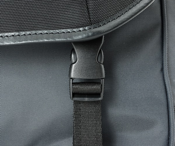 �����٤�Υ٥�ƥ��ա� DSBK �ǥ��������ӡ����� UsabilityMessenger ��å��󥸥㡼�Хå� �ʥ��顼���ͥ��ӡ��� KOH-3384