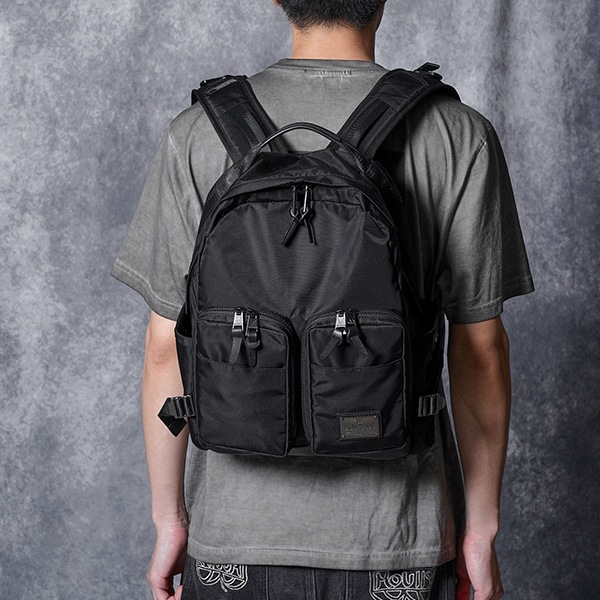 �����٤�Υ٥�ƥ��ա� MAKAVELIC �ޥ���٥�å� SIERRA Essential Daypack �ǥ��ѥå� �ʥ��顼���֥�å��� 3125-10107