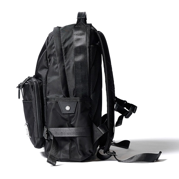 �����٤�Υ٥�ƥ��ա� MAKAVELIC �ޥ���٥�å� SIERRA Essential Daypack �ǥ��ѥå� �ʥ��顼���֥�å��� 3125-10107