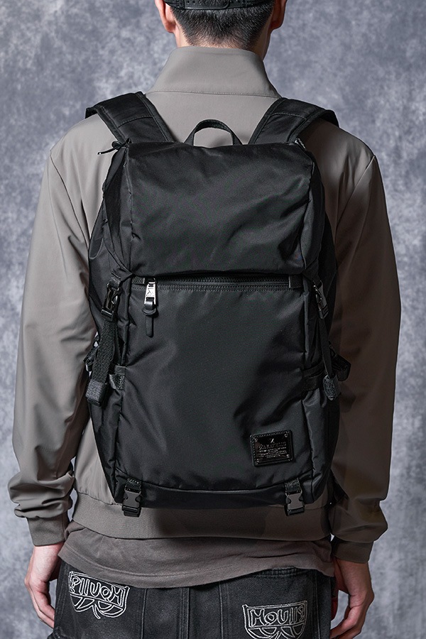 �����٤�Υ٥�ƥ��ա� MAKAVELIC �ޥ���٥�å� SIERRA Command 2 Backpack �Хå��ѥå� �ʥ��顼���֥�å��� 3125-10108