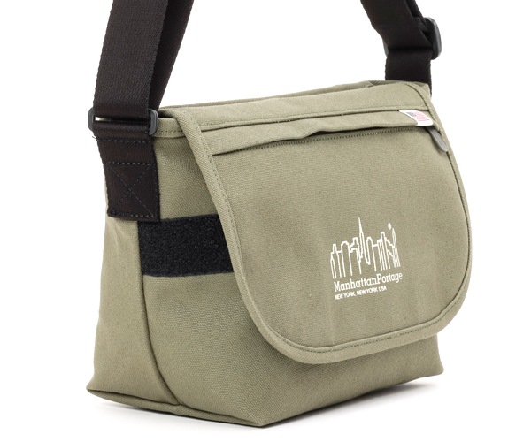 �����٤�Υ٥�ƥ��ա�Manhattan Portage �ޥ�ϥå���ݡ��ơ��� ��å��󥸥㡼�Хå� �ʥ��顼�����꡼�֡� MP1605JRCNVS