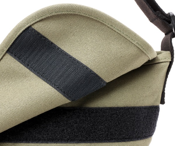 �����٤�Υ٥�ƥ��ա�Manhattan Portage �ޥ�ϥå���ݡ��ơ��� ��å��󥸥㡼�Хå� �ʥ��顼�����꡼�֡� MP1605JRCNVS