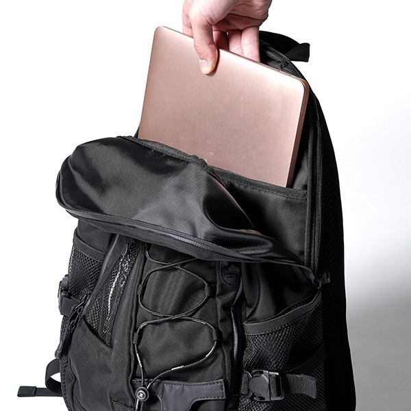 �����٤�Υ٥�ƥ��ա� MAKAVELIC �ޥ���٥�å� SQUAD Strike Daypack �ǥ��ѥå� �ʥ��顼���֥�å��� 3125-10109