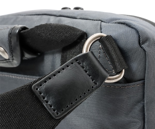 �����٤�Υ٥�ƥ��ա� DSBK �ǥ��������ӡ����� EverydaySling ����󥰥Хå� �ʥ��顼���ͥ��ӡ��� KOH-3386