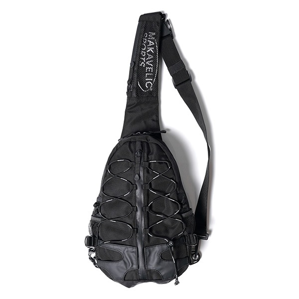 �����٤�Υ٥�ƥ��ա� MAKAVELIC �ޥ���٥�å� SQUAD Cocoon 5 Body Bag �ܥǥ��Хå� �ʥ��顼���֥�å��� 3125-10305