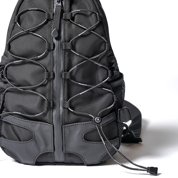 �����٤�Υ٥�ƥ��ա� MAKAVELIC �ޥ���٥�å� SQUAD Cocoon 5 Body Bag �ܥǥ��Хå� �ʥ��顼���֥�å��� 3125-10305