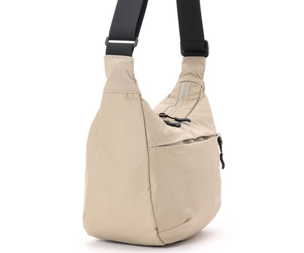 �����٤�Υ٥�ƥ��ա� Manhattan Portage �ޥ�ϥå���ݡ��ơ��� Quill ���������Хå� �ʥ��顼���١������ MP2409TS