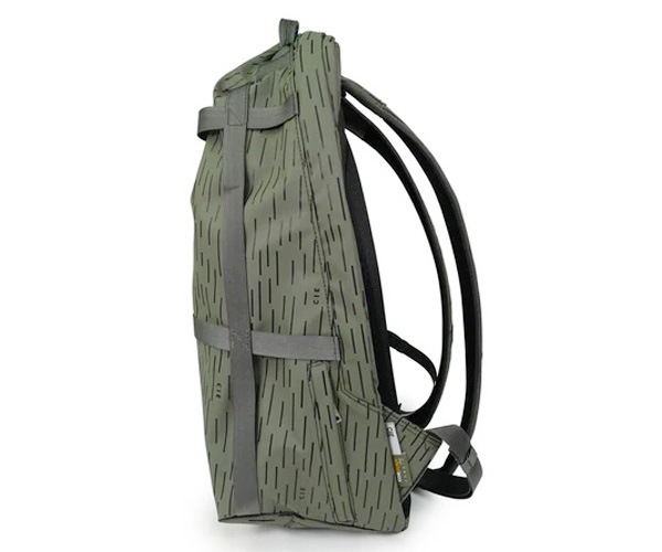 CIE バックパック グリッド3 レインカモ オリーブ 限定レインカモボトルプレゼント】【選べるノベルティ付】 CIE シー