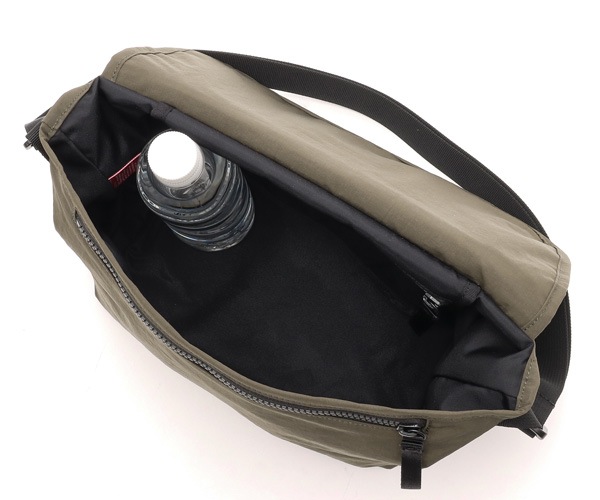 �����٤�Υ٥�ƥ��ա� Manhattan Portage BLACK LABEL �ޥ�ϥå���ݡ��ơ��� �֥�å��졼�٥� ��å��󥸥㡼�Хå� �ʥ��顼���֥饦��� MP1441MGNTTSCBL