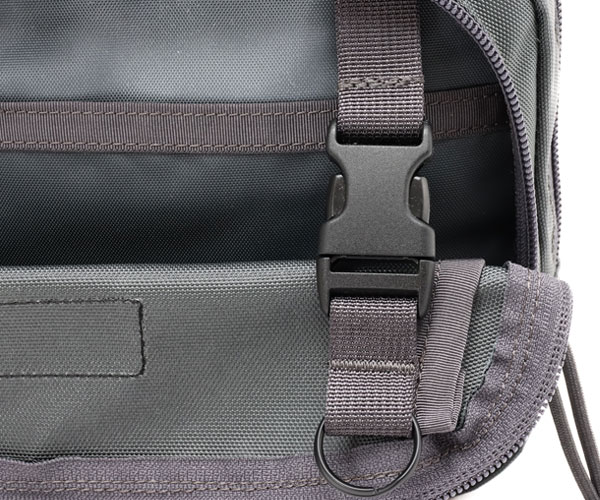 �����٤�Υ٥�ƥ��ա� �֥꡼�ե��� BRIEFING ���������Хå� S BS BOX SHOULDER S AG �ʥ��顼�����������졼�� BRA241L40