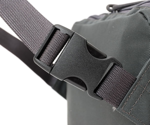 �����٤�Υ٥�ƥ��ա� �֥꡼�ե��� BRIEFING ���������Хå� S BS BOX SHOULDER S AG �ʥ��顼�����������졼�� BRA241L40