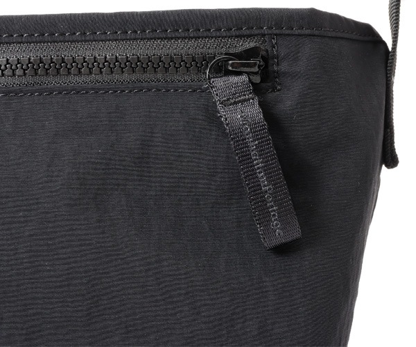 �����٤�Υ٥�ƥ��ա� Manhattan Portage BLACK LABEL �ޥ�ϥå���ݡ��ơ��� �֥�å��졼�٥� ��å��󥸥㡼�Хå� �ʥ��顼���֥�å��� MP1603MGNTTSCBL