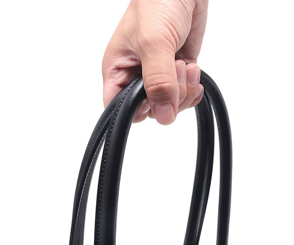 �����٤�Υ٥�ƥ��աۥ磻��ɥ���� ���ɥ�ץ륢�å� �ɥ�å��� �ȡ��ȥХå��ʥ��顼���֥�å���SADDLE PULL UP DRUCKER WILD SWANS