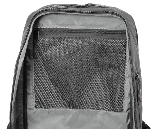 �����٤�Υ٥�ƥ��աۥ֥꡼�ե��� BRIEFING �Хå��ѥå� TRAVEL PACK �ʥ��顼���֥�å��� BRA223P22