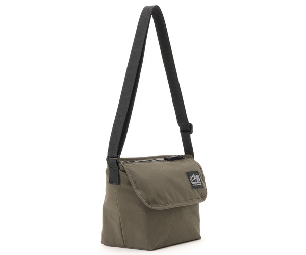 �����٤�Υ٥�ƥ��ա� Manhattan Portage BLACK LABEL �ޥ�ϥå���ݡ��ơ��� �֥�å��졼�٥� ��å��󥸥㡼�Хå� �ʥ��顼���֥饦��� MP1603MGNTTSCBL