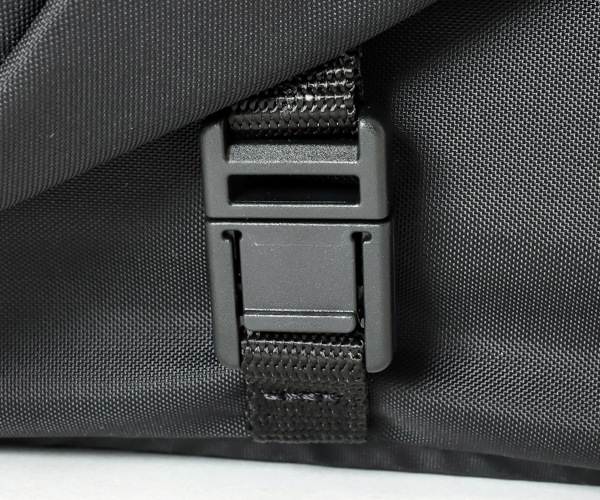 �����٤�Υ٥�ƥ��ա� CIE ���� �ե��� �ߥ˥��������Хå� �ʥ��顼���֥�å��� 022104