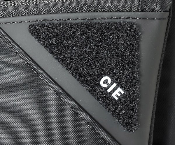 �����٤�Υ٥�ƥ��ա� CIE ���� �ե��� �ߥ˥��������Хå� �ʥ��顼���֥�å��� 022104