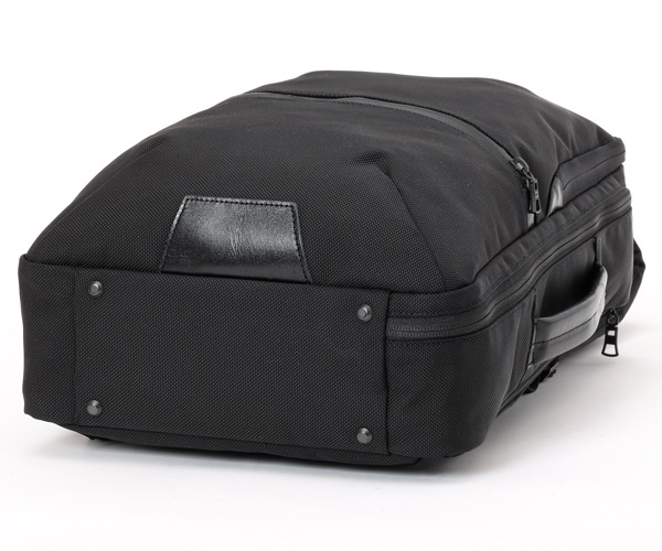 �����٤�Υ٥�ƥ��ա� master-piece �ޥ������ԡ��� �ץ����쥹 ���� 2WAY�Хå��ѥå� �ʥ��顼���֥�å��� 02390-ba