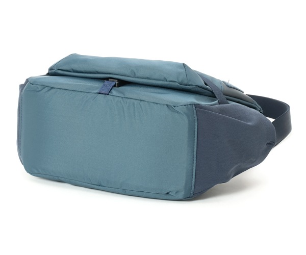 �����٤�Υ٥�ƥ��ա� CIE ���� �ե��� �ߥ˥��������Хå� �ʥ��顼�����쥤�å���֥롼�� 022104