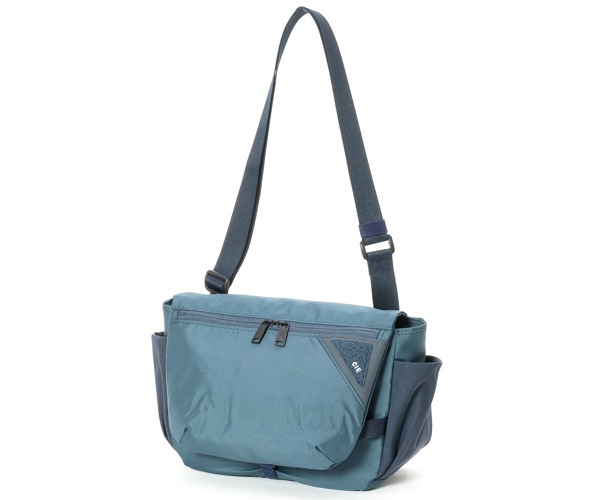 �����٤�Υ٥�ƥ��ա� CIE ���� �ե��� �ߥ˥��������Хå� �ʥ��顼�����쥤�å���֥롼�� 022104