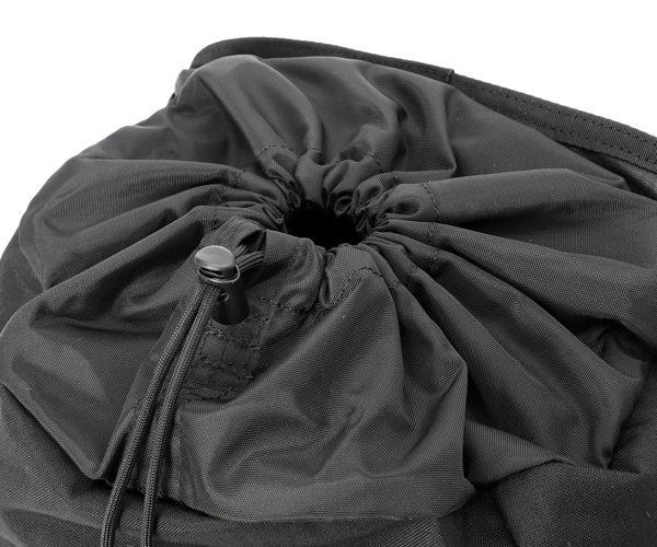 �����٤�Υ٥�ƥ��ա� �֥꡼�ե��� BRIEFING �Хå��ѥå� FREIGHTER FLAP PACKER �ʥ��顼���֥�å��� BRA221P07