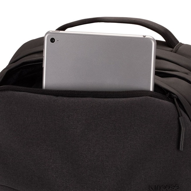 ٤Υ٥ƥաIncase 󥱡 City Backpack 24L Хåѥå ʥ顼֥å 37171075