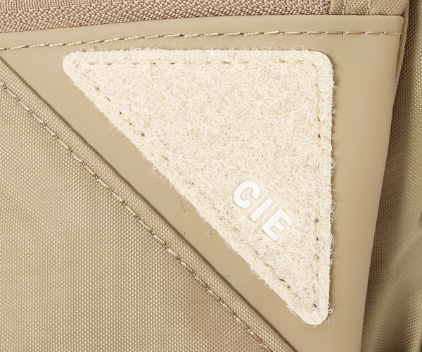 �����٤�Υ٥�ƥ��ա� CIE ���� �ե��� �ߥ˥��������Хå� �ʥ��顼�����衼�ơ� 022104