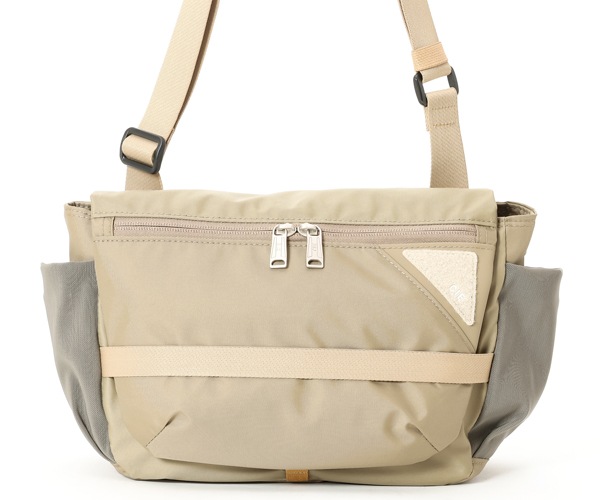 �����٤�Υ٥�ƥ��ա� CIE ���� �ե��� �ߥ˥��������Хå� �ʥ��顼�����衼�ơ� 022104