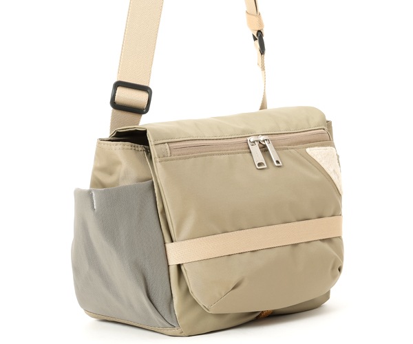 �����٤�Υ٥�ƥ��ա� CIE ���� �ե��� �ߥ˥��������Хå� �ʥ��顼�����衼�ơ� 022104