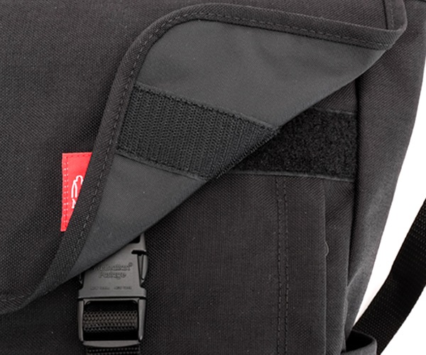 �����٤�Υ٥�ƥ��ա� Manhattan Portage �ޥ�ϥå���ݡ��ơ��� �Хå��ѥå��ʥ��顼���֥�å���MP1220JR