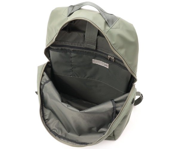 �����٤�Υ٥�ƥ��ա� CIE ���� ����å�3 �Хå��ѥå� �ʥ��顼�����꡼�֡� 032204