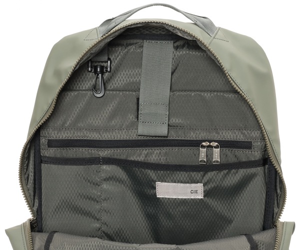 �����٤�Υ٥�ƥ��ա� CIE ���� ����å�3 �Хå��ѥå� �ʥ��顼�����꡼�֡� 032204