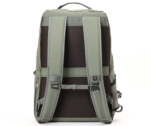 �����٤�Υ٥�ƥ��ա� CIE ���� ����å�3 �Хå��ѥå� �ʥ��顼�����꡼�֡� 032204