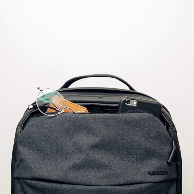 ٤Υ٥ƥաIncase 󥱡 City Compact Backpack 19L Хåѥå ʥ顼֥å 37171078