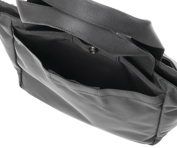 �����٤�Υ٥�ƥ��աۥ֥꡼�ե��� BRIEFING �ȡ��ȥХå� S URBAN GYM TOTE S �ʥ��顼���֥�å��� BRL223T04
