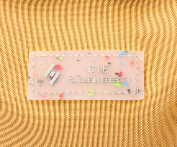 �����٤�Υ٥�ƥ��ա� CIE ���� �������� �ȡ��ȥХå�L �ʥ��顼���ޥ������ɡ� 042300