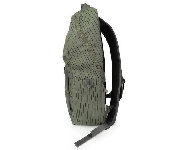 限定レインカモボトルプレゼント】【選べるノベルティ付】 CIE シー