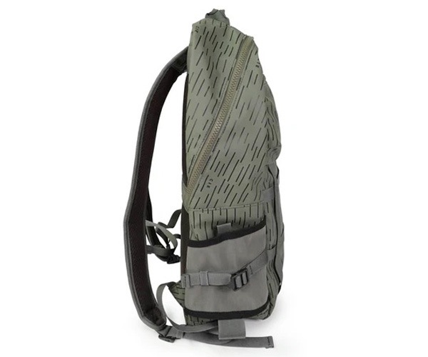 限定レインカモボトルプレゼント】【選べるノベルティ付】 CIE シー