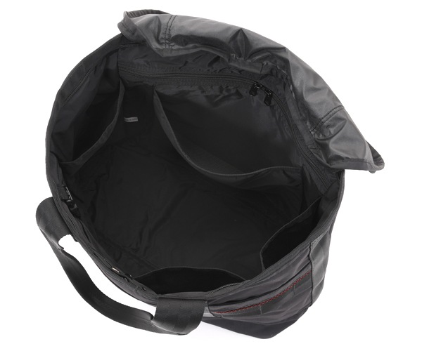 �����٤�Υ٥�ƥ��աۥ֥꡼�ե��� BRIEFING �ȡ��ȥХå� DISCRETE TOTE M MW�ʥ��顼���֥�å���BRA211T17