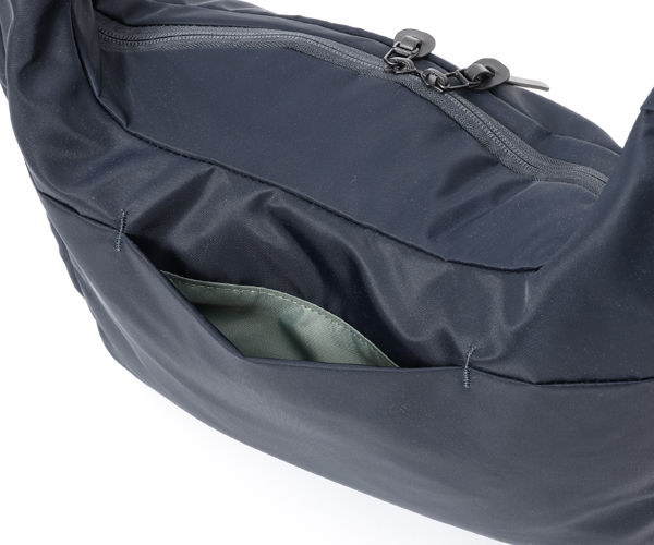 �����٤�Υ٥�ƥ��ա� DSBK �ǥ��������ӡ����� DANTOTSU Register Sling-Small ���������Хå� S �ʥ��顼���ͥ��ӡ��� JXF-3433