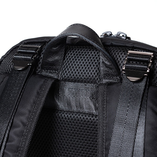 �����٤�Υ٥�ƥ��ա� MAKAVELIC �ޥ���٥�å� SIERRA BIVOAC DAYPACK �ǥ��ѥå� �ʥ��顼���֥�å��� 3109-10117