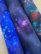 170419  スパークオーガンプリント 宇宙柄 生地 布地 布 衣装 舞台衣装 衣装生地 コスプレ コスチューム ステージ ドレス スカート ワンピース 宇宙 星 ポリエステル ジョーゼット 幾何学