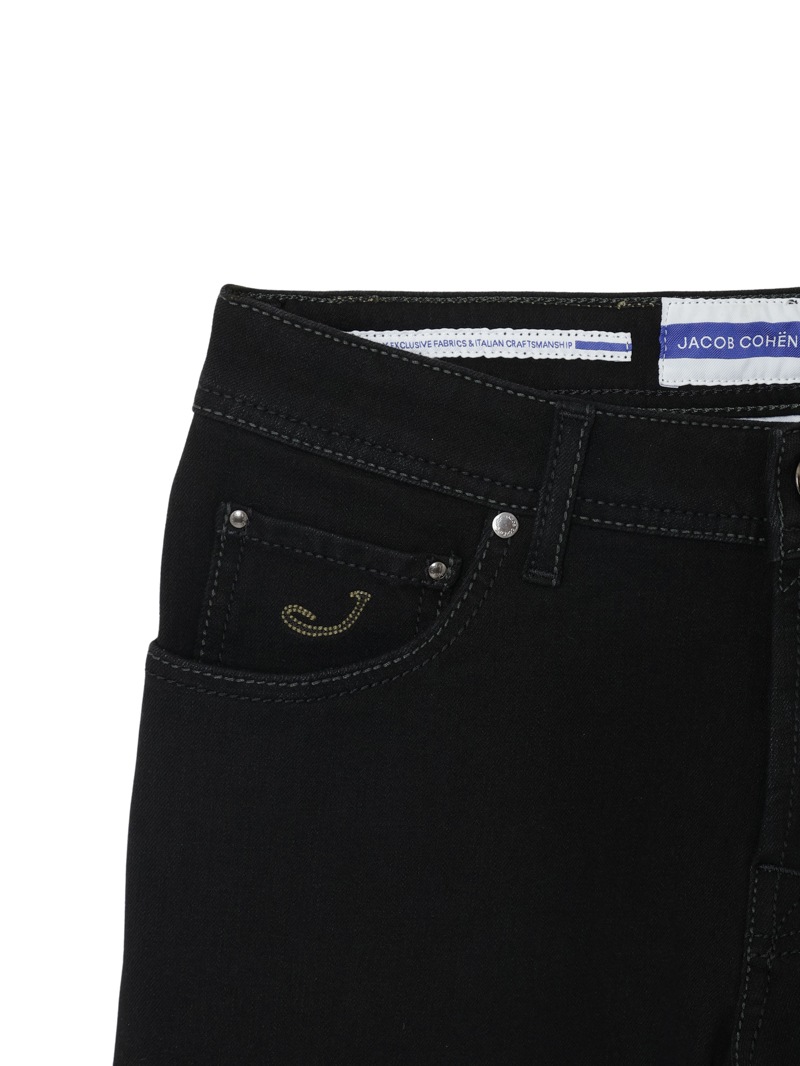 JACOB COHEN イタリア製　ブラックデニム　高級デニムブランド　黒 スリムフィットブラックデニム NICK |JACOB COHEN|CORONET（コロネット