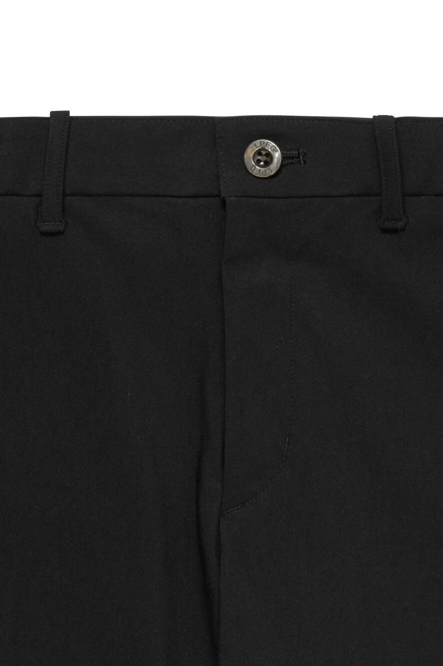 LPFG ブラックショートパンツ LUCIE PELLAT-FINET LPFG メンズ ショートパンツ |LUCIEN PELLAT-FINET LPFG|CORONET