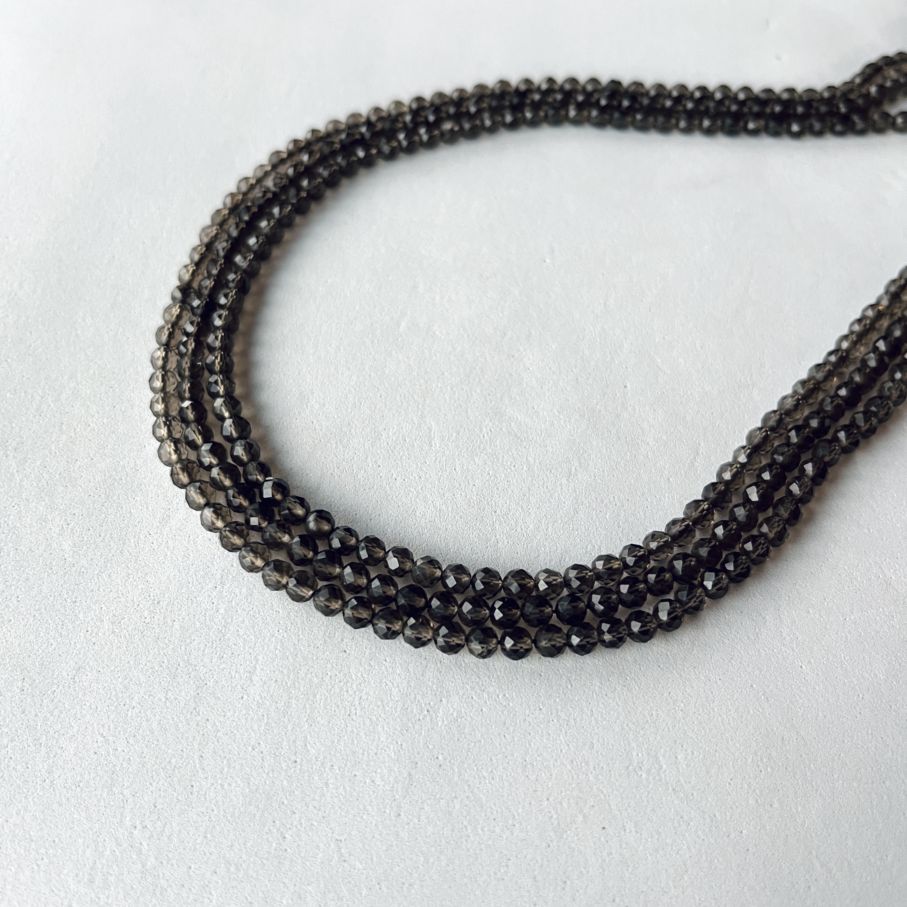 天然石連ビーズ‐スモーキークォーツ４㎜