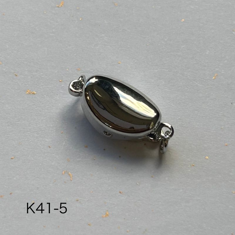 真鍮メッキ豆クラスプ